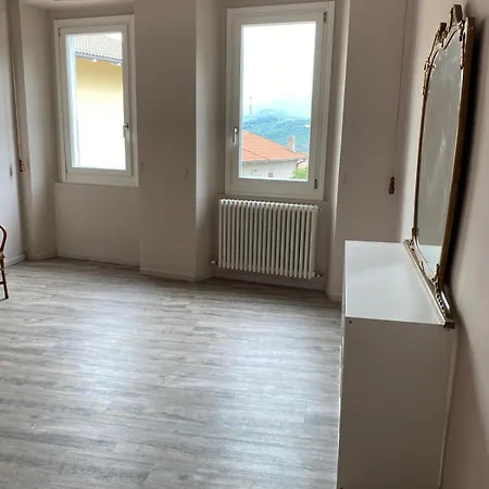 Apartamento Casa Emilia Collagna